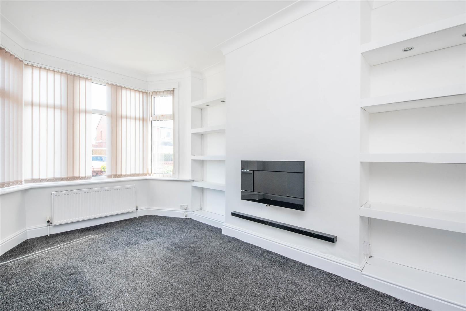 3 bed property in Cairnsmore Avenue, Preston